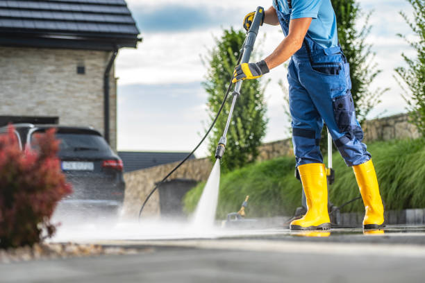 Best Sign and Awning Cleaning  in Gun Barrel City, TX